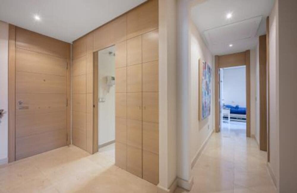 3 quarto Apartamento para venda em Benahavis com piscina garagem - 1 500 000 € (Ref: 9436613)