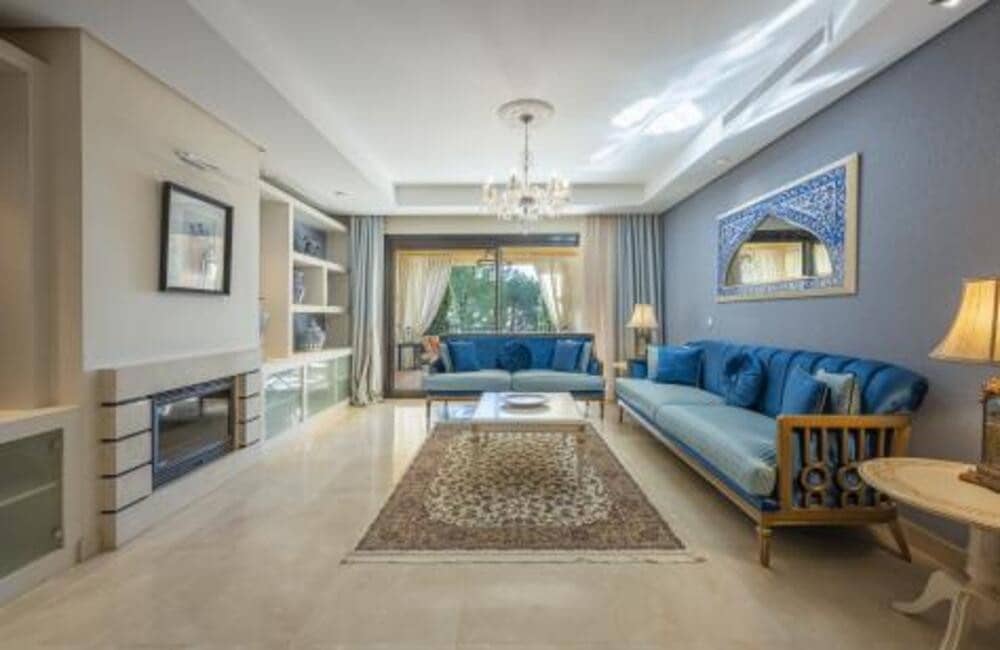 3 quarto Apartamento para venda em Benahavis com piscina garagem - 1 500 000 € (Ref: 9436613)