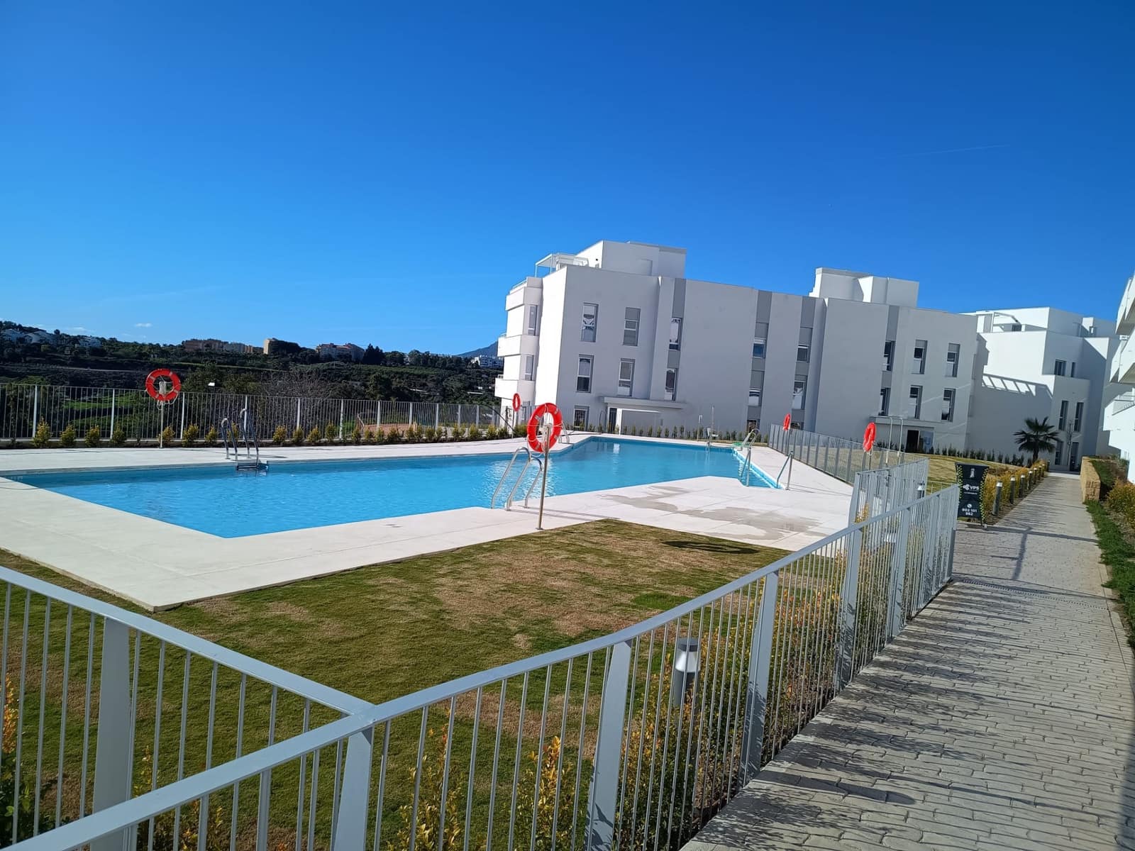 3 soverom Penthouse til salgs i Cancelada med svømmebasseng garasje - € 565 000 (Ref: 9436616)