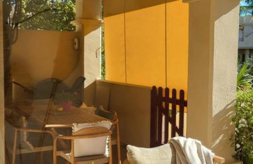 2 slaapkamer Appartement te huur in Benahavis met zwembad - € 2.000 (Ref: 9439040)