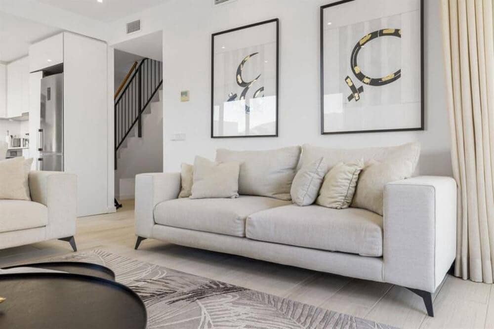 3 makuuhuone Kattohuoneisto vuokrattavana paikassa Marbella mukana uima-altaan 
autotalli - 5 500 € (Ref: 9445541)