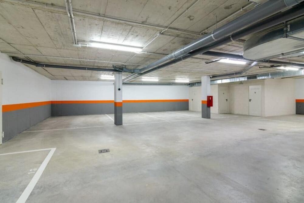 3 makuuhuone Kattohuoneisto vuokrattavana paikassa Marbella mukana uima-altaan 
autotalli - 5 500 € (Ref: 9445541)