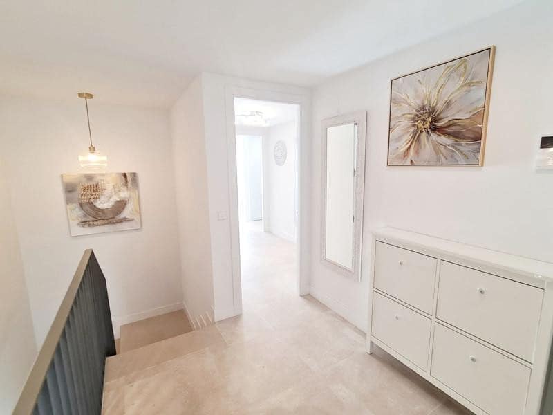 3 Zimmer Haus zu vermieten in El Chaparral mit Pool Garage - 3.800 € (Ref: 9445542)