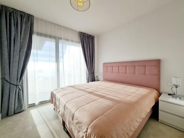 3 soveværelse Byhus til leje i El Chaparral, Mijas med swimmingpool garage - € 3.800 (Ref: 9445542)