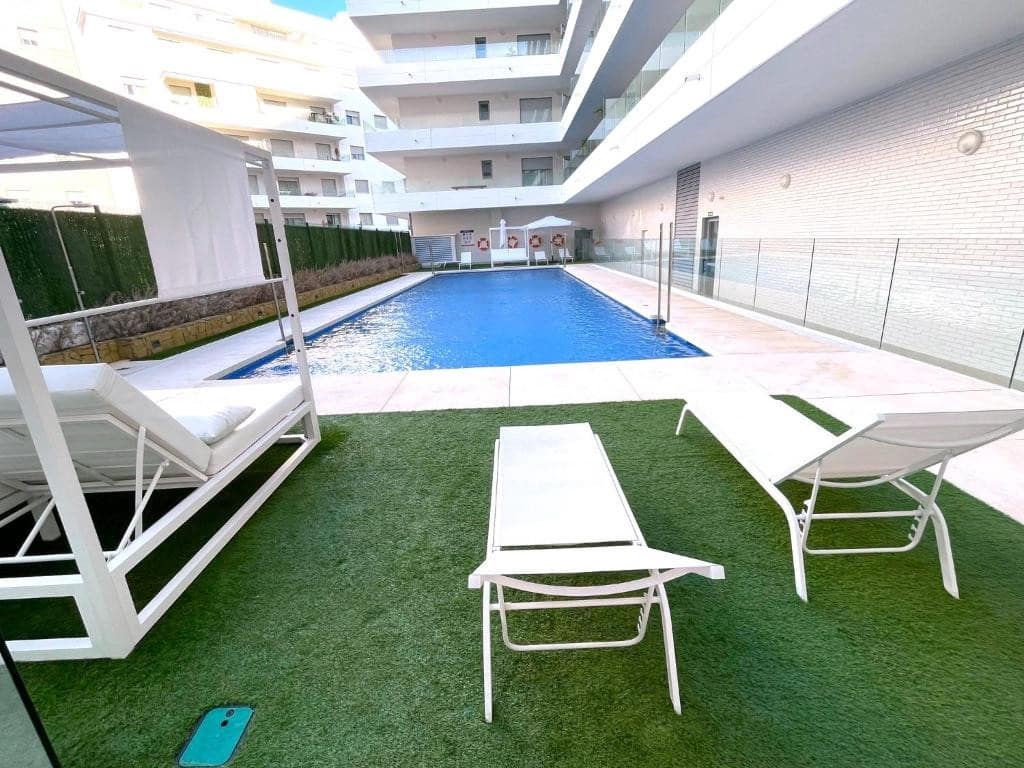 2 quarto Apartamento para arrendar em Marbella com piscina garagem - 2 300 € (Ref: 9450430)