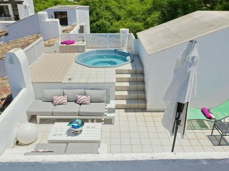 5 makuuhuone Kattohuoneisto myytävänä paikassa Marbella mukana uima-altaan 
autotalli - 990 000 € (Ref: 9450431)