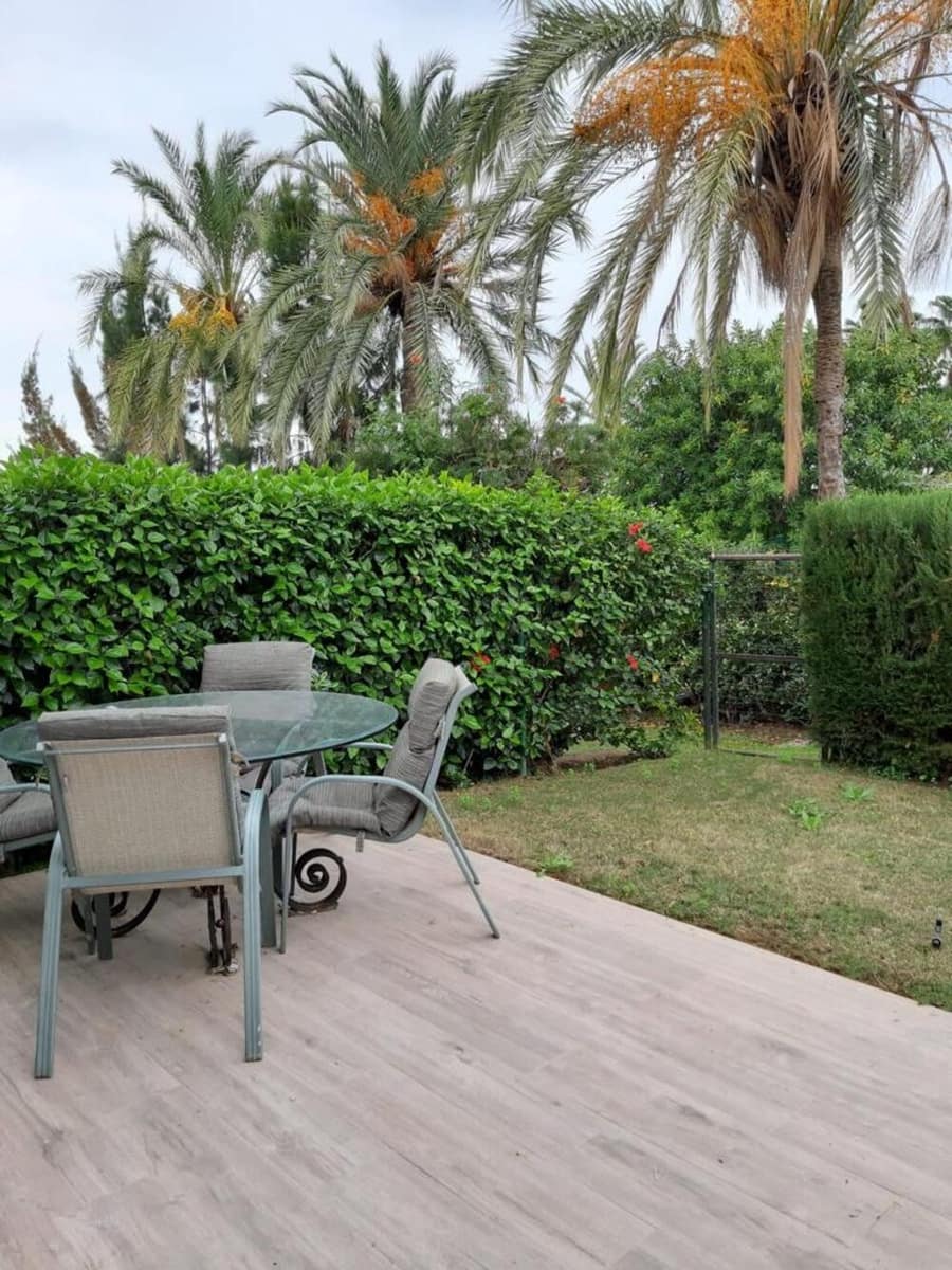 2 slaapkamer Appartement te huur in Benahavis met zwembad garage - € 2.300 (Ref: 9451690)