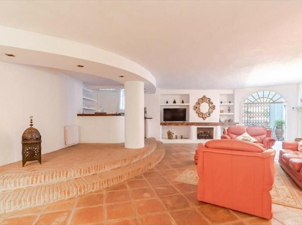 3 sypialnia Apartament na sprzedaż w Marbella z basenem garażem - 699 000 € (Ref: 9451691)