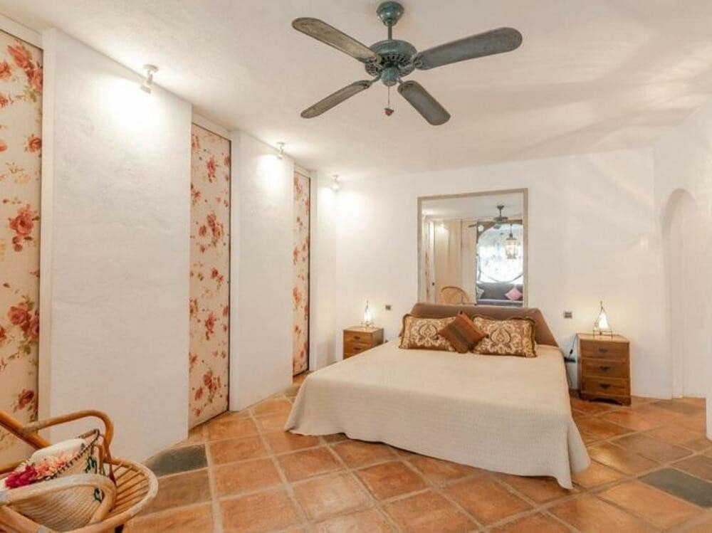 3 sypialnia Apartament na sprzedaż w Marbella z basenem garażem - 699 000 € (Ref: 9451691)