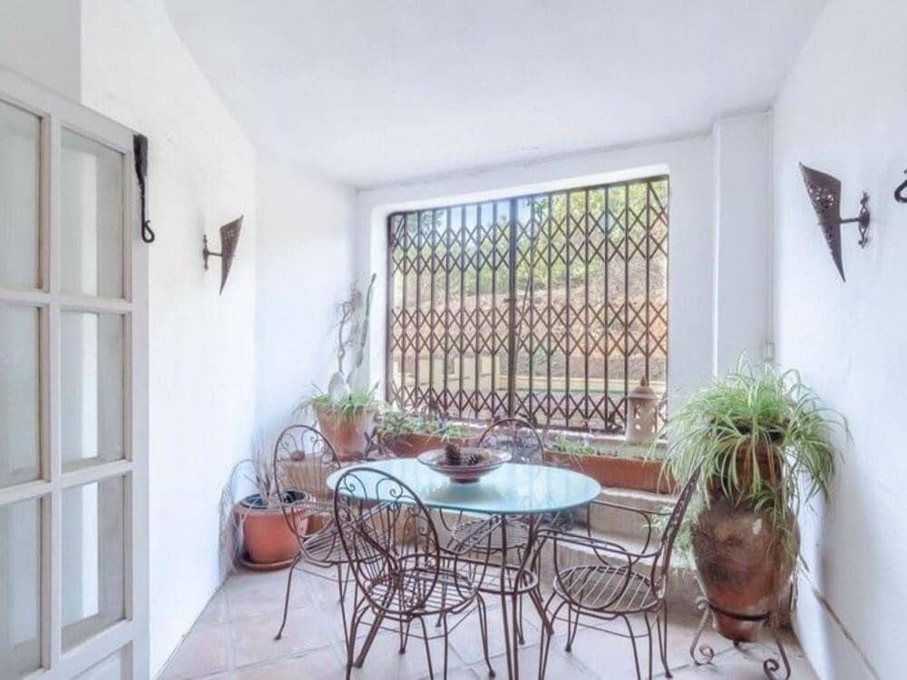 3 sypialnia Apartament na sprzedaż w Marbella z basenem garażem - 699 000 € (Ref: 9451691)