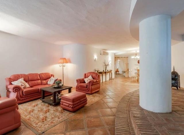 3 soverom Leilighet til salgs i Cabopino - Artola, Marbella med svømmebasseng garasje - € 699 000 (Ref: 9451691)
