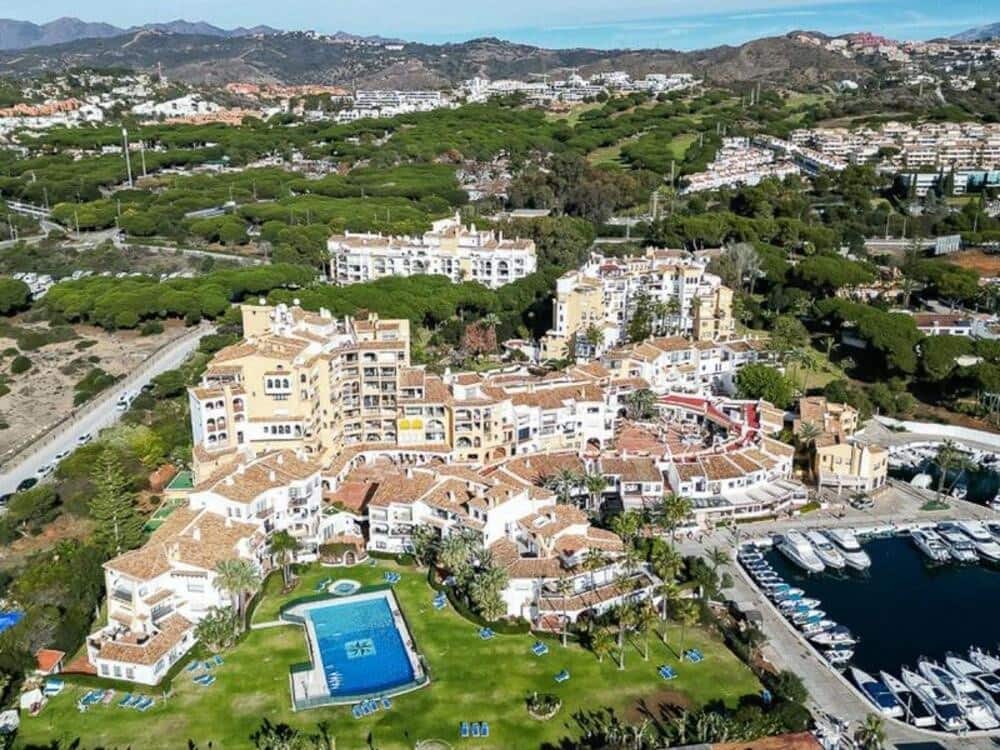 3 soverom Leilighet til salgs i Marbella med svømmebasseng garasje - € 699 000 (Ref: 9451691)