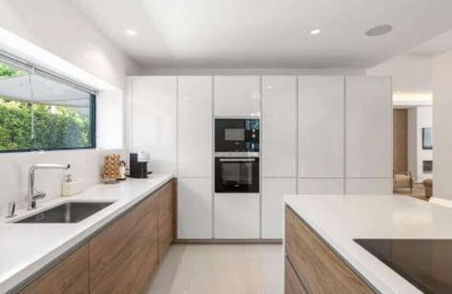 5 camera da letto Villa in vendita in La Quinta, Benahavís con piscina garage - 3.495.000 € (Rif: 9451693)