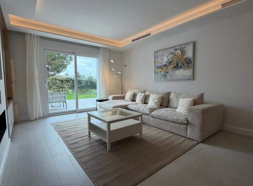 3 slaapkamer Appartement te huur in Marbella met zwembad garage - € 3.800 (Ref: 9451694)