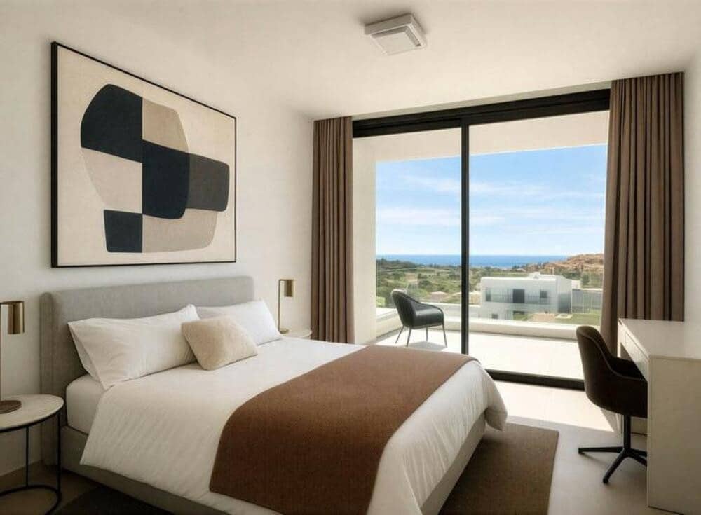 4 bedroom Villa for sale in La Duquesa / Puerto de la Duquesa with pool garage - € 1,300,000 (Ref: 9451695)