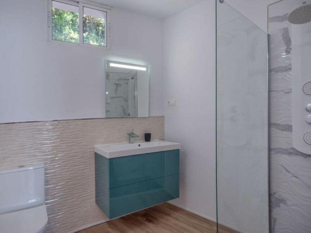 10 quarto Moradia para venda em Marbella com piscina garagem - 1 880 000 € (Ref: 9451697)