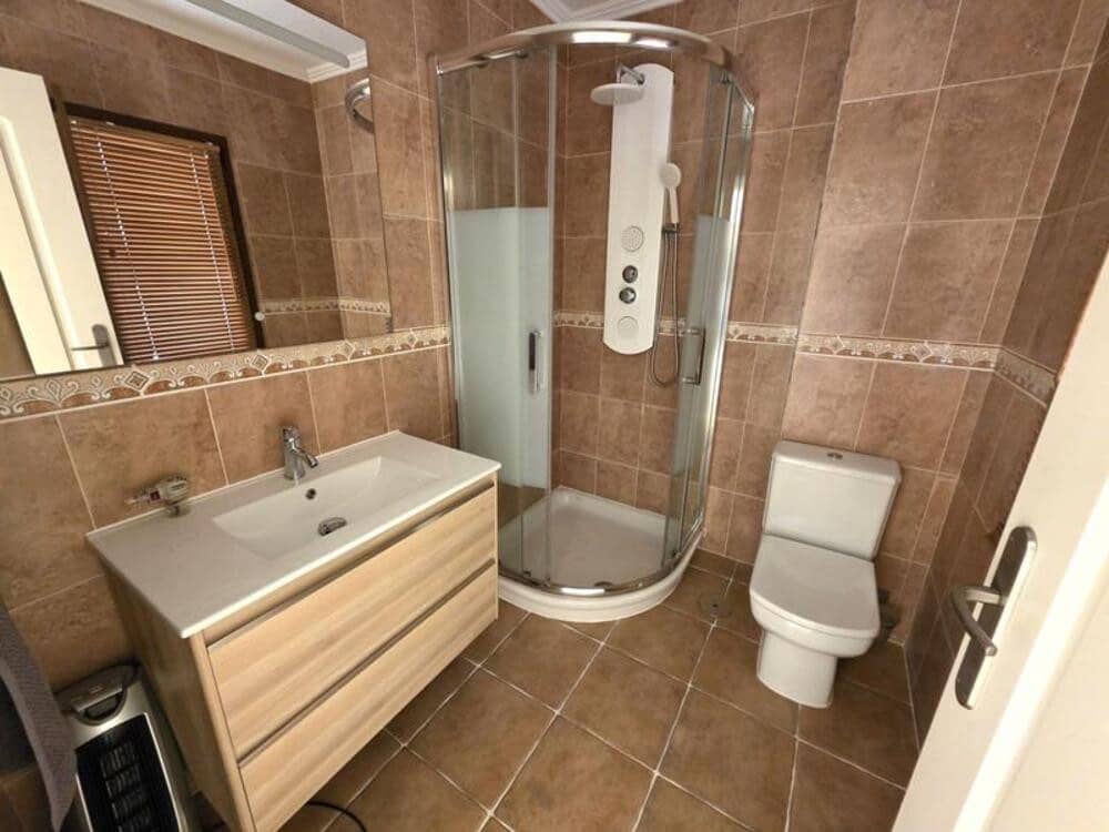 4 quarto Moradia para venda em Marbella com piscina garagem - 1 600 000 € (Ref: 9451698)