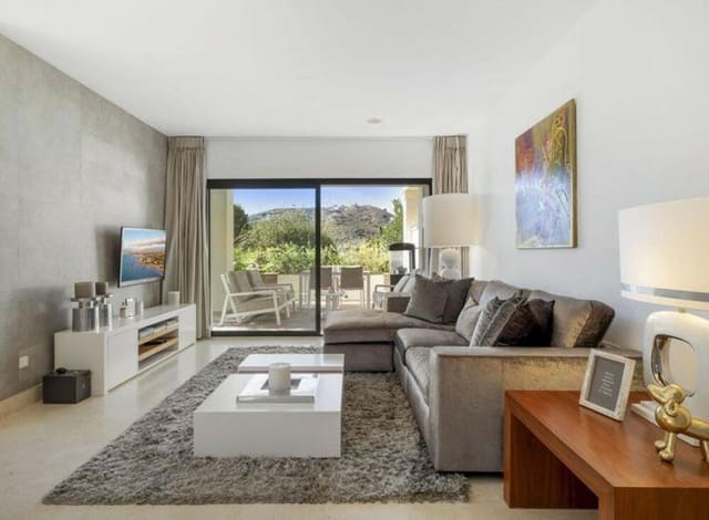 2 quarto Apartamento para venda em Los Arqueros - Puerto del Almendro, Benahavís com piscina garagem - 549 500 € (Ref: 9455700)