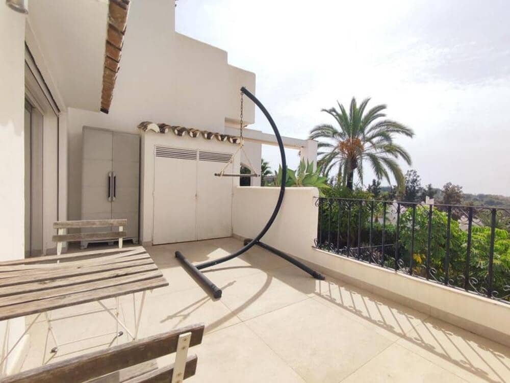 4 slaapkamer Huis te huur in Marbella met zwembad garage - € 4.500 (Ref: 9455701)