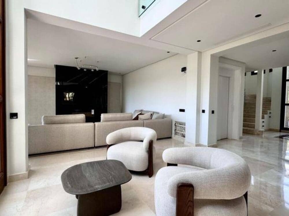 6 bedroom Villa for rent in Marbella with pool garage - € 15,000 (Ref: 9455702)