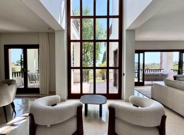 6 bedroom Villa for rent in Nagüeles Alto, Marbella with pool garage - € 15,000 (Ref: 9455702)