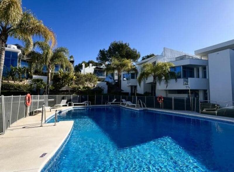 3 quarto Casa em Banda para venda em Marbella com piscina garagem - 2 000 000 € (Ref: 9455703)