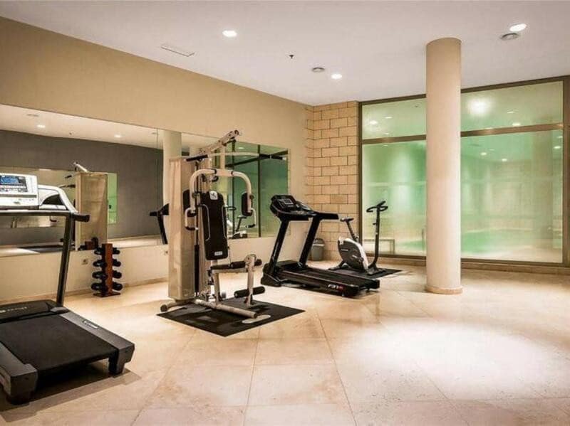 3 sovrum Hus att hyra i Marbella med pool garage - 8 000 € (Ref: 9455704)