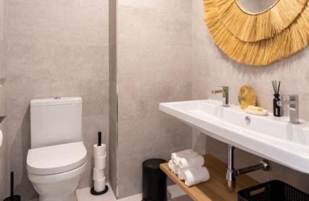 3 soverom Leilighet til salgs i Estepona med svømmebasseng garasje - € 2 100 (Ref: 9455706)