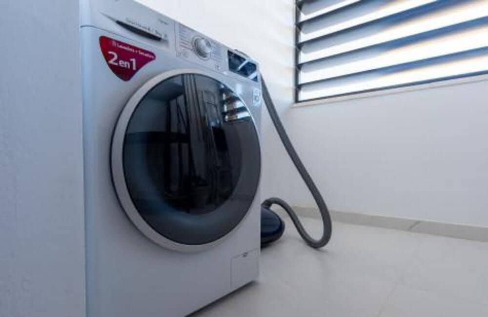 3 soverom Leilighet til salgs i Estepona med svømmebasseng garasje - € 2 100 (Ref: 9455706)