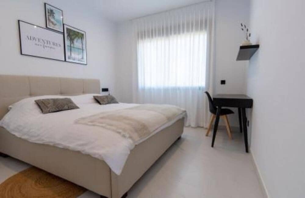 3 camera da letto Appartamento da affitare come casa vacanza in Estepona con piscina garage - 2.100 € (Rif: 9455706)