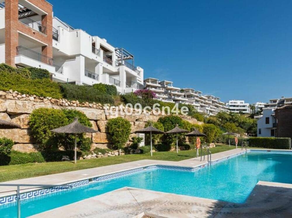 3 Zimmer Apartment zu verkaufen in Los Arqueros mit Pool Garage - 549.000 € (Ref: 9455707)