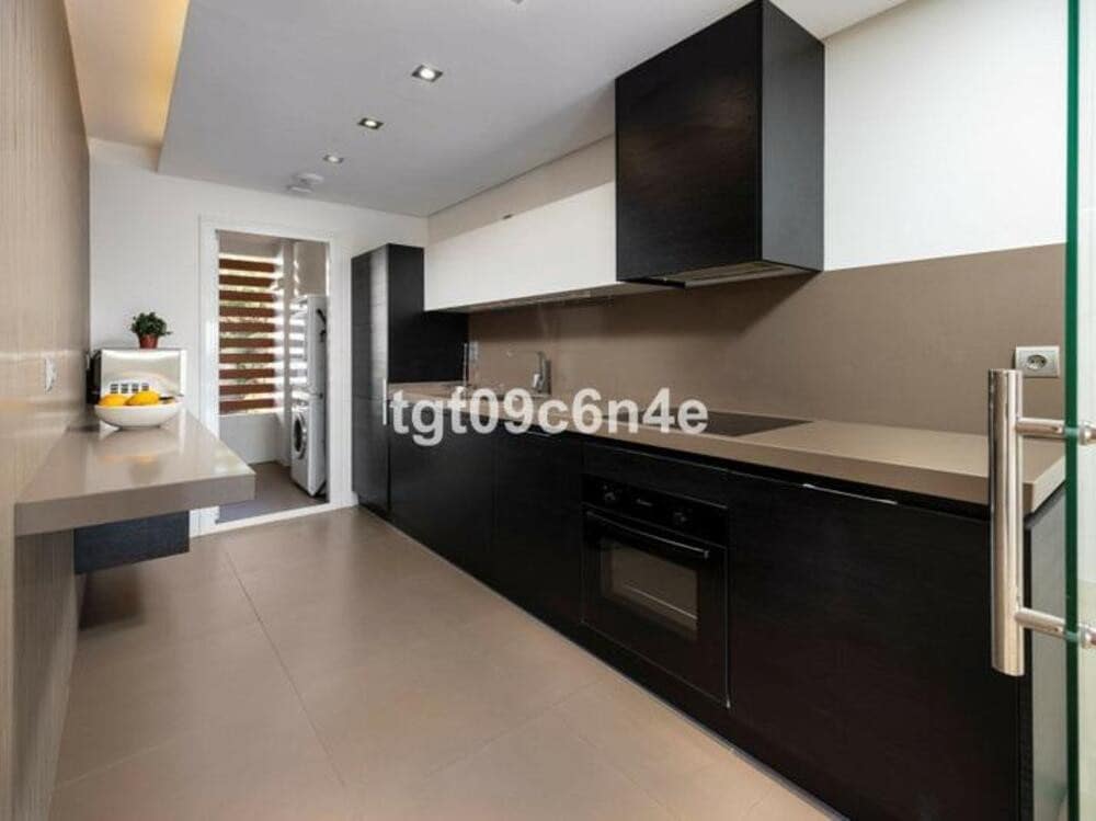 3 Zimmer Apartment zu verkaufen in Los Arqueros mit Pool Garage - 549.000 € (Ref: 9455707)