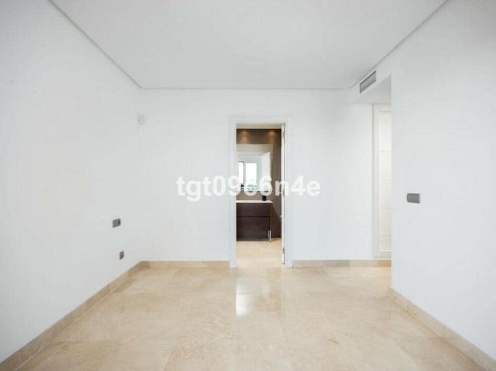 3 Zimmer Apartment zu verkaufen in Los Arqueros mit Pool Garage - 549.000 € (Ref: 9455707)