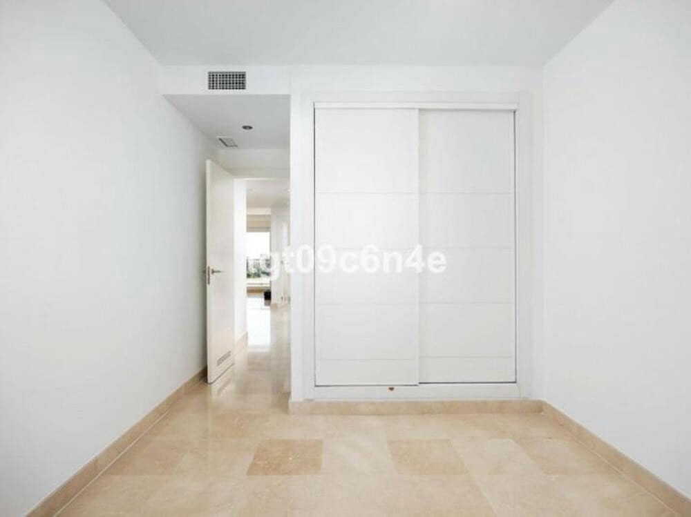 3 Zimmer Apartment zu verkaufen in Los Arqueros mit Pool Garage - 549.000 € (Ref: 9455707)