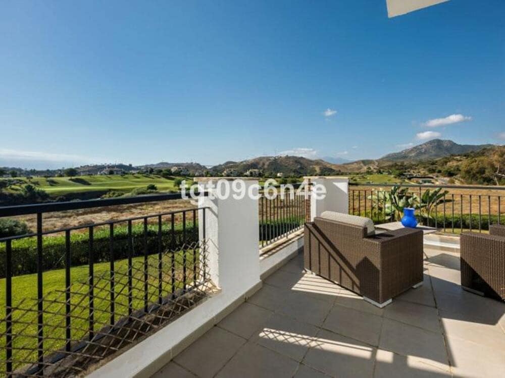 3 Zimmer Apartment zu verkaufen in Los Arqueros mit Pool Garage - 549.000 € (Ref: 9455707)
