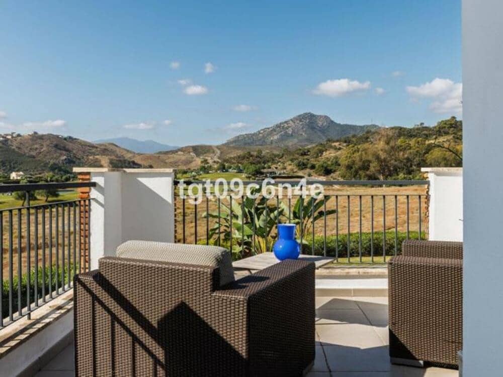 3 Zimmer Apartment zu verkaufen in Los Arqueros mit Pool Garage - 549.000 € (Ref: 9455707)