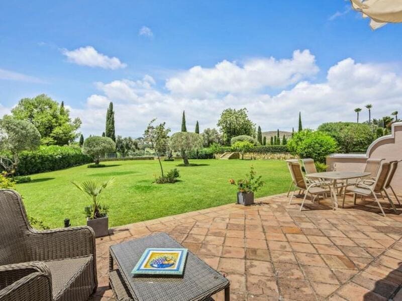 1 slaapkamer Appartement te koop in Los Flamingos met zwembad garage - € 445.000 (Ref: 9460910)