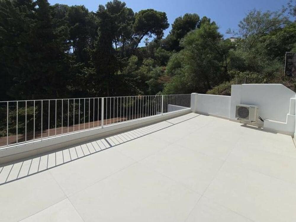 3 camera da letto Villa in vendita in Marbella con piscina garage - 1.600.000 € (Rif: 9460912)