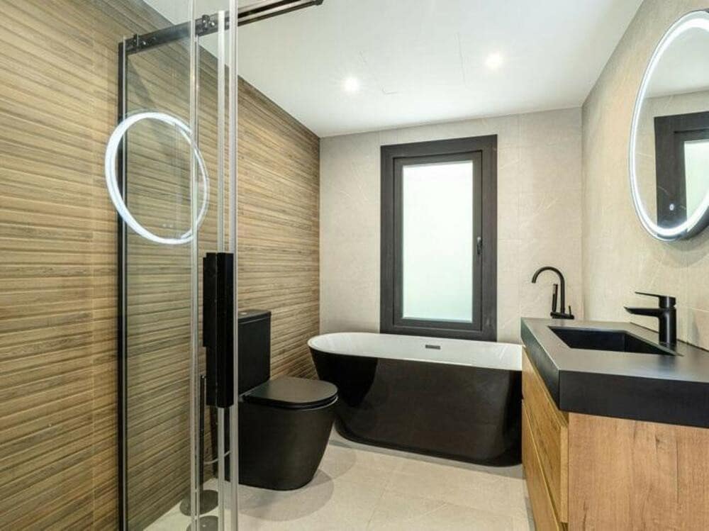 5 Zimmer Villa zu verkaufen in El Paraiso mit Pool Garage - 1.998.000 € (Ref: 9460913)