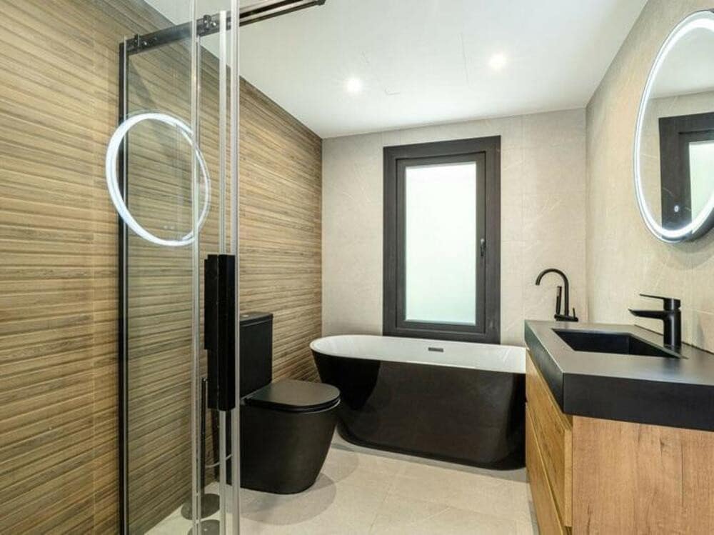 5 slaapkamer Villa te koop in El Paraiso met zwembad garage - € 1.998.000 (Ref: 9460913)