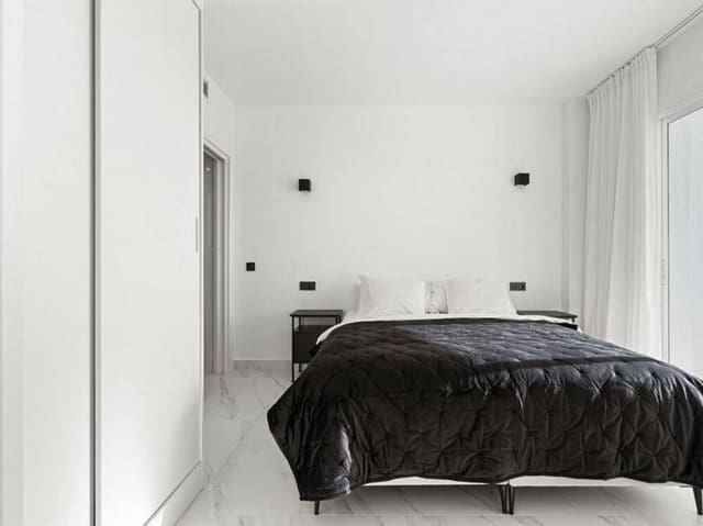 3 Zimmer Apartment zu verkaufen in Calahonda, Mijas mit Pool Garage - 429.000 € (Ref: 9460914)