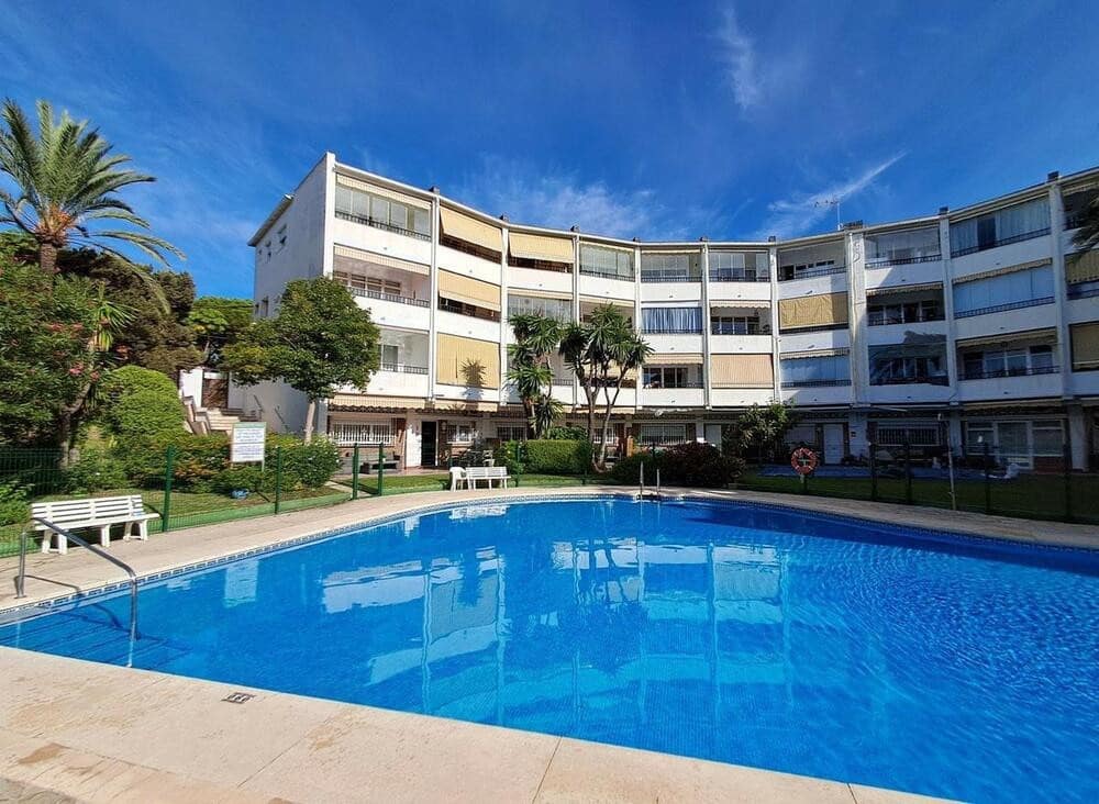 2 chambre Appartement à vendre à Marbella avec piscine garage - 349 000 € (Ref: 9460915)