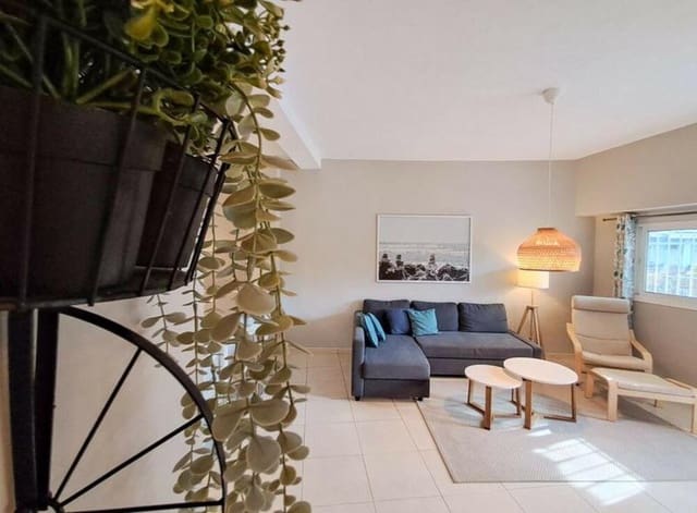 2 chambre Appartement à vendre à Marbesa, Marbella avec piscine garage - 349 000 € (Ref: 9460915)