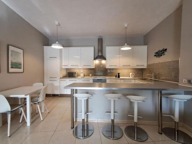 2 chambre Appartement à vendre à Marbesa, Marbella avec piscine garage - 349 000 € (Ref: 9460915)