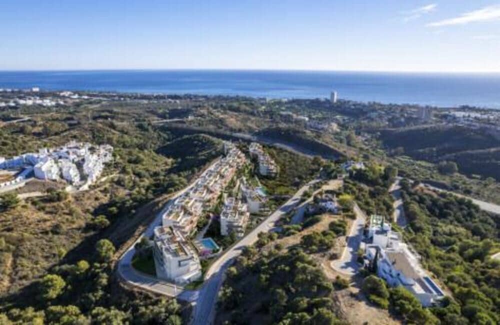 2 Zimmer Apartment zu vermieten in Marbella mit Pool Garage - 3.500 € (Ref: 9460916)