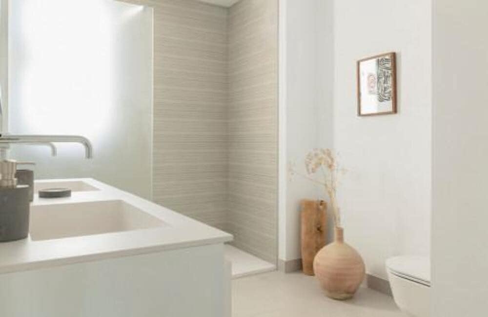 2 Zimmer Apartment zu vermieten in Marbella mit Pool Garage - 3.500 € (Ref: 9460916)