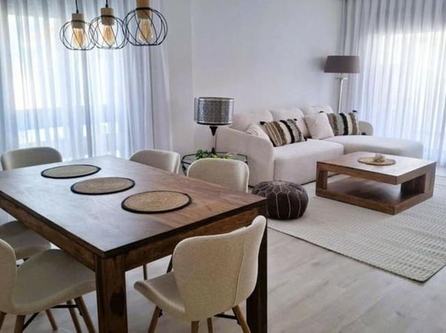 3 quarto Apartamento para venda em Nueva Andalucía Centro, Marbella com piscina garagem - 695 000 € (Ref: 9465103)