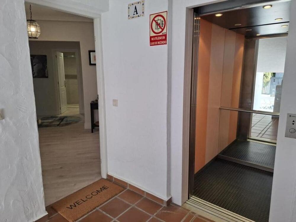 3 quarto Apartamento para venda em Marbella com piscina garagem - 695 000 € (Ref: 9465103)
