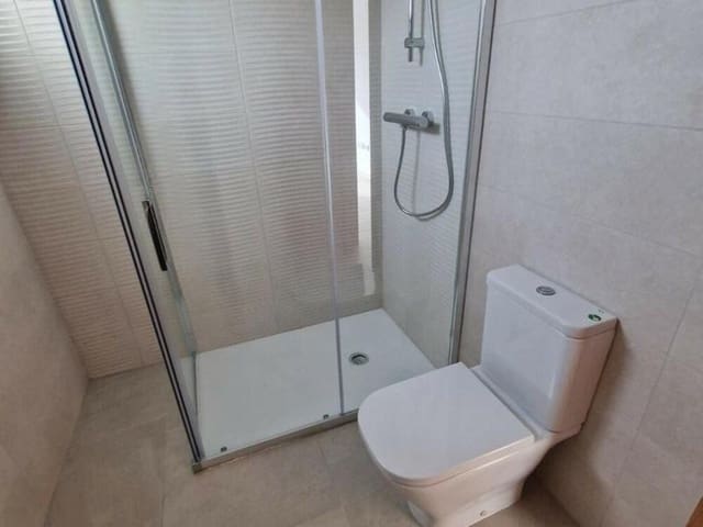 4 camera da letto Villa in vendita in La Duquesa / Puerto de la Duquesa, Manilva con piscina garage - 730.000 € (Rif: 9465105)