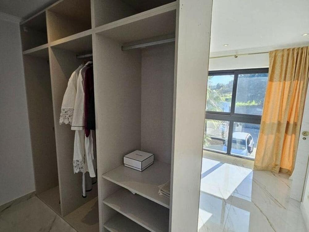 4 quarto Quinta/Casa Rural para arrendar em El Padron com piscina garagem - 6 000 € (Ref: 9465106)